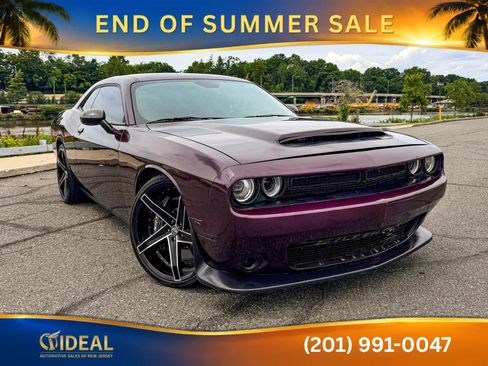 Used 2021 Dodge Challenger R/T Scat Pack w/ Dynamics Package RWD image 1