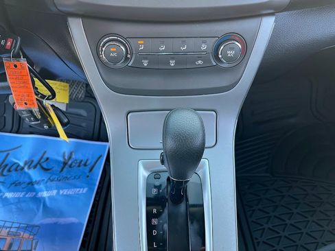 Used 2014 Nissan Sentra SV image 17