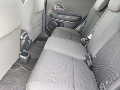 Certified 2022 Honda HR-V Sport image 28