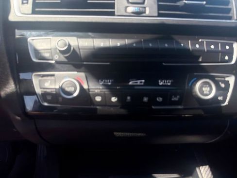 Used 2017 BMW M2 image 23