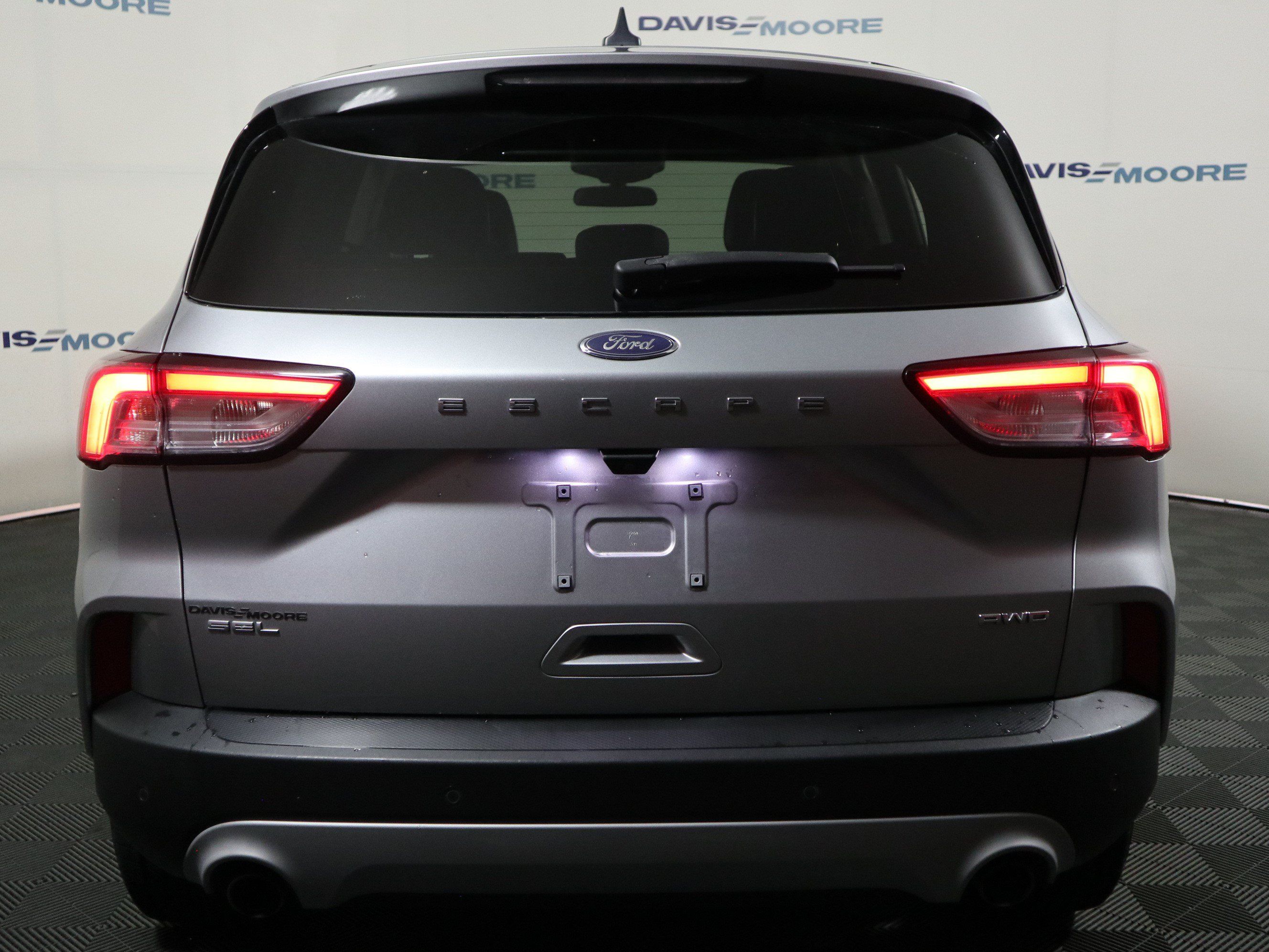Used 2022 Ford Escape SEL w/ Technology Package AWD/4WD image 7