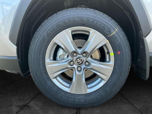 New 2025 Toyota RAV4 XLE image 15