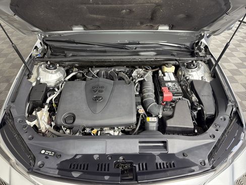 Used 2019 Toyota Avalon Limited w/ Advanced Safety Package FWD image 12