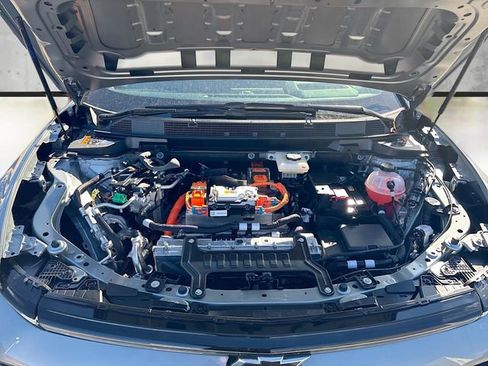 New 2026 Chevrolet Equinox EV RS AWD/4WD image 34