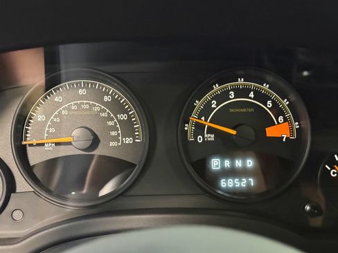 Used 2017 Jeep Patriot High Altitude AWD/4WD image 77