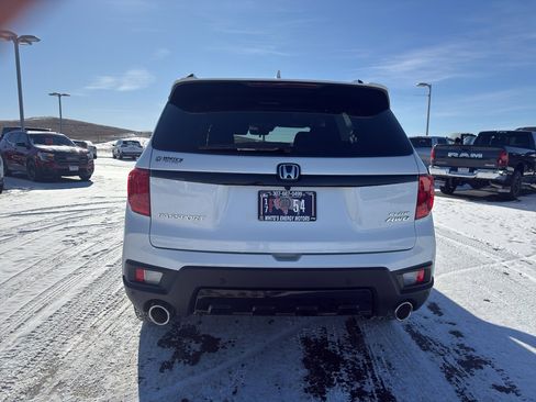 Used 2022 Honda Passport Elite image 6