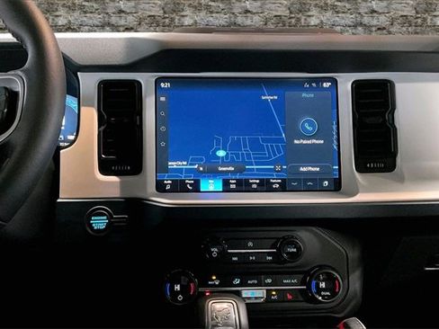 New 2025 Ford Bronco Heritage Edition image 6