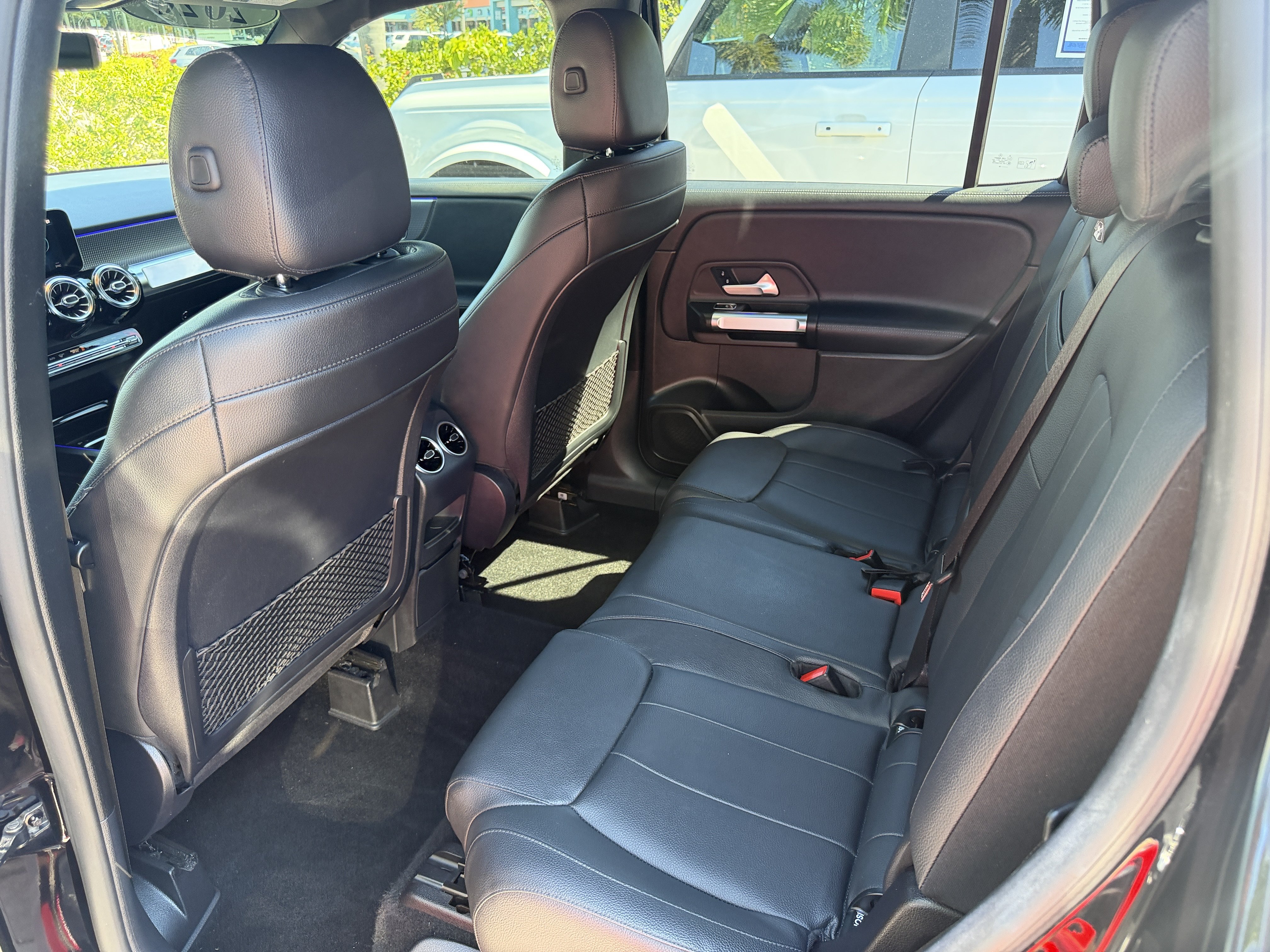 Used 2020 Mercedes-Benz GLB 250 image 18