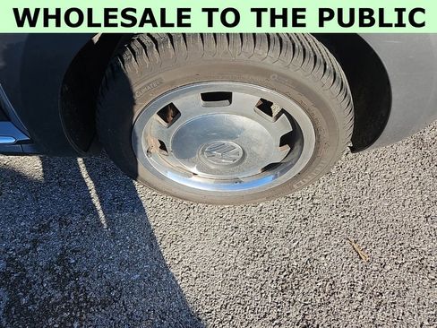 Used 2012 Volkswagen Beetle 2.5 image 12