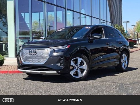 Used 2022 Audi Q4 e-tron Prestige AWD/4WD image 1
