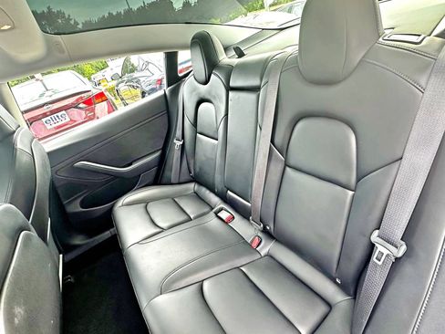 Used 2018 Tesla Model 3 Performance AWD/4WD image 32
