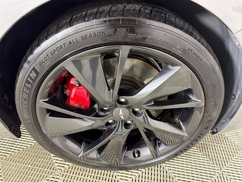 Used 2022 Genesis G70 3.3T image 14