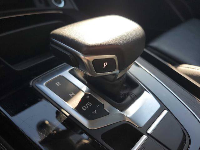Used 2024 Audi Q5 2.0T Premium Plus AWD/4WD image 33