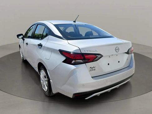 Used 2025 Nissan Versa S w/ Trunk Package FWD image 6