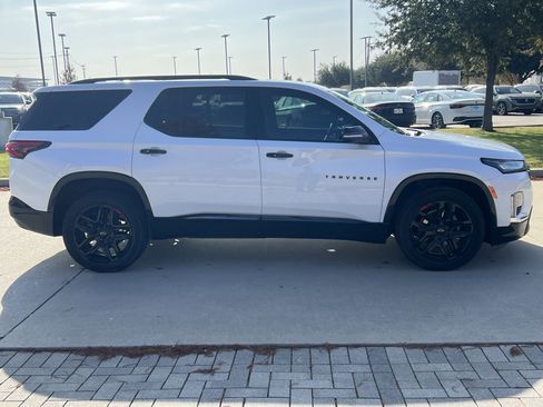 Used 2023 Chevrolet Traverse Premier w/ Redline Edition image 11