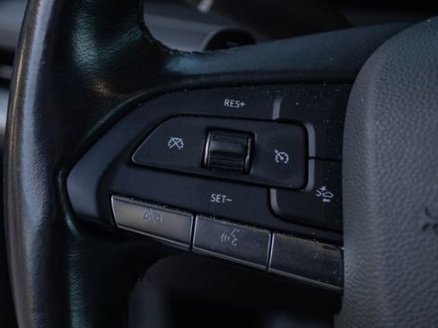 Certified 2024 Cadillac XT4 Premium Luxury image 13