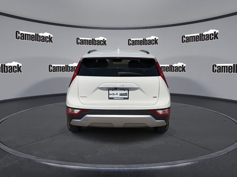 Certified 2024 Kia Niro EX FWD image 6