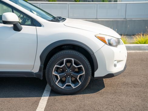 Used 2014 Subaru Crosstrek 2.0i Premium w/ Popular Package #2 AWD/4WD image 9