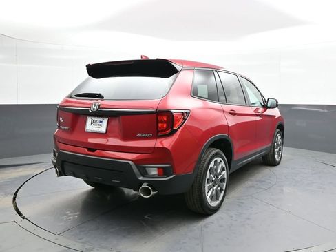 Certified 2024 Honda Passport EX-L image 6