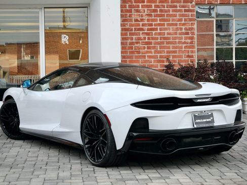Used 2023 McLaren GT RWD image 4
