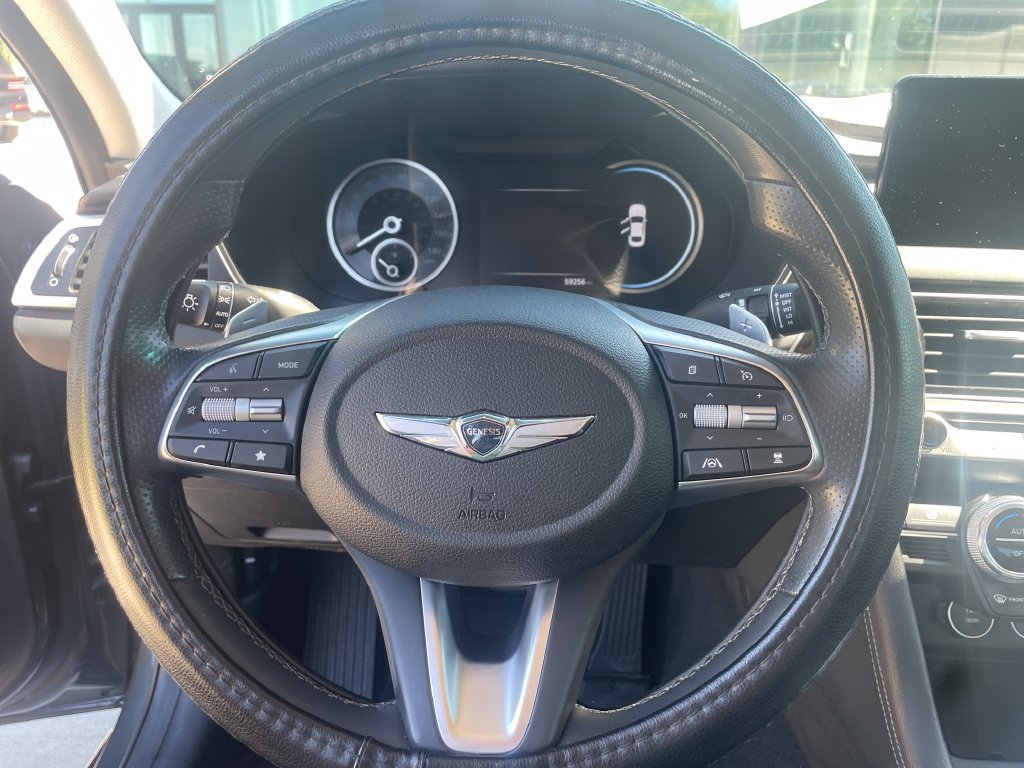 Used 2023 Genesis G70 2.0T AWD/4WD image 18