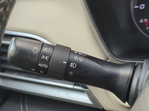 Used 2020 Subaru Outback Limited image 27