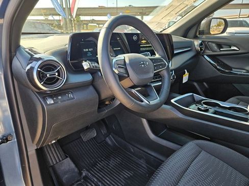 New 2026 Chevrolet Equinox LT w/ Midnight Edition image 3