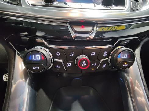 Used 2015 Chevrolet SS RWD image 35