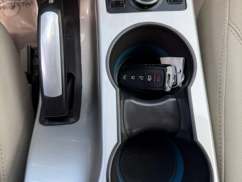 Used 2013 Ford C-MAX Energi SEL FWD image 25