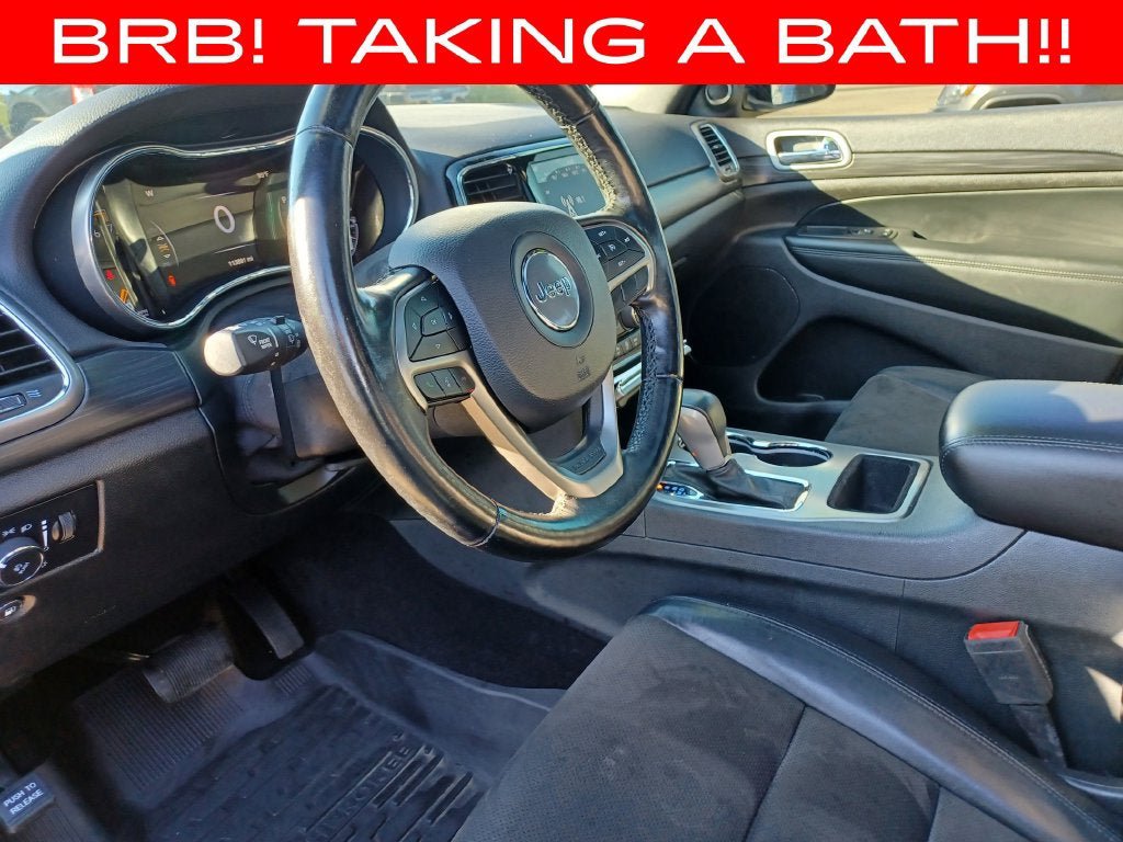 Used 2020 Jeep Grand Cherokee Altitude AWD/4WD image 10