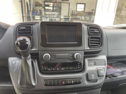 Used 2023 RAM ProMaster 2500 w/ Premium Appearance Group FWD image 17