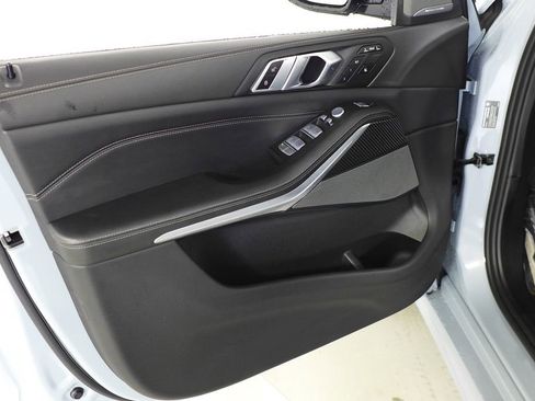 Used 2024 BMW X7 M60i w/ M Sport Professional Package image 11