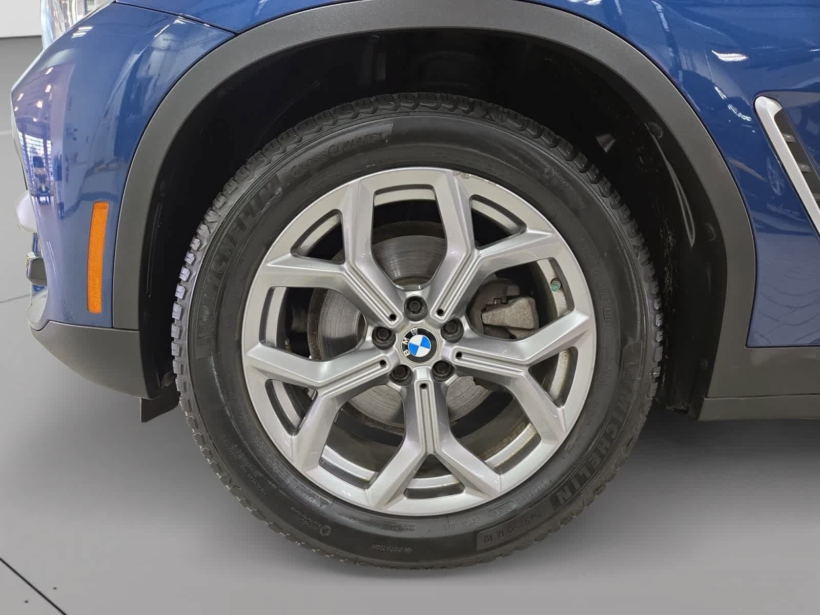 Used 2020 BMW X3 xDrive30i w/ Driving Assistance Package AWD/4WD image 9