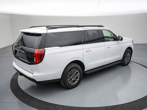 Certified 2025 Ford Expedition Max Active image 4