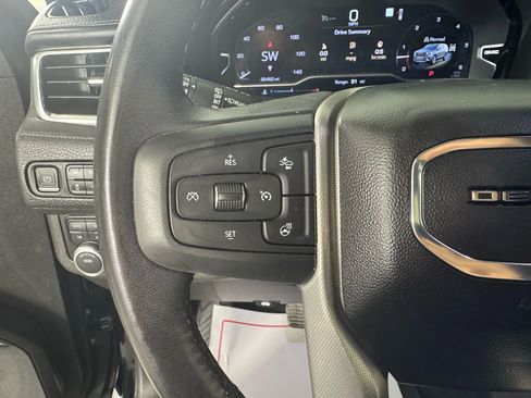 Used 2022 GMC Yukon Denali w/ Advanced Technology Package image 20