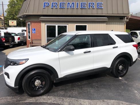 Used 2022 Ford Explorer 4WD Police Interceptor image 2