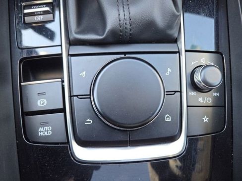 Used 2025 MAZDA MAZDA3 s image 11