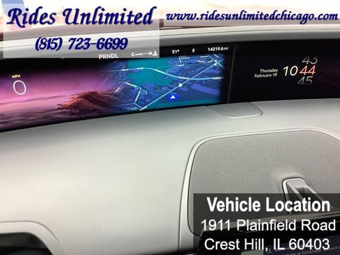 Used 2025 Lincoln Nautilus Reserve w/ Jet Appearance Package image 31