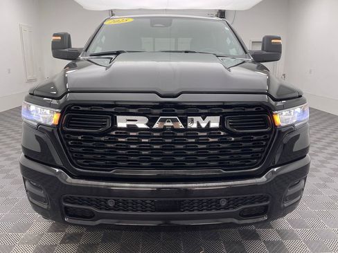 Used 2025 RAM 1500 Big Horn AWD/4WD image 12