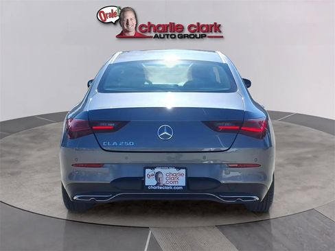 Used 2025 Mercedes-Benz CLA 250 image 4
