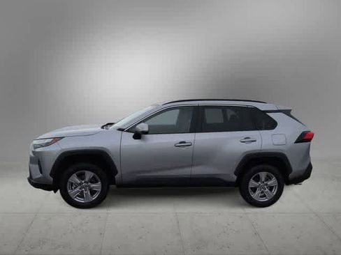 Used 2023 Toyota RAV4 XLE w/ Convenience Package AWD/4WD image 5