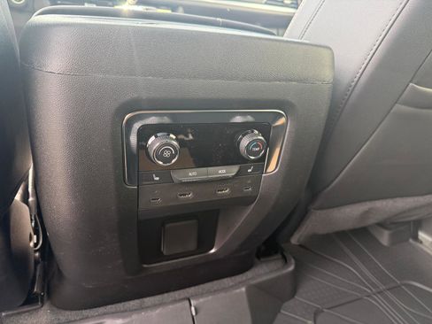 New 2026 Chevrolet Tahoe Premier image 24