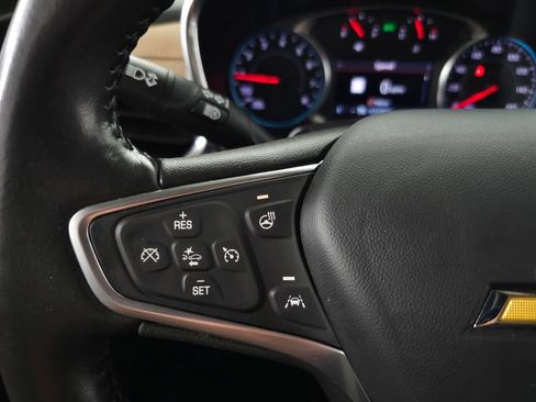 Used 2022 Chevrolet Equinox Premier AWD/4WD image 21