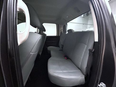 Used 2019 RAM 1500 Express w/ Express Value Package AWD/4WD image 19