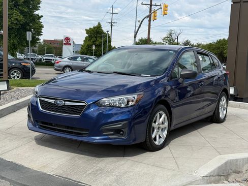 Used 2018 Subaru Impreza 2.0i AWD/4WD image 10