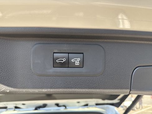 Used 2024 Toyota Grand Highlander AWD image 35