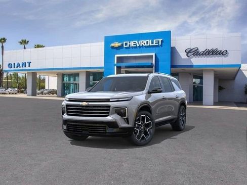 New 2026 Chevrolet Traverse High Country FWD image 8