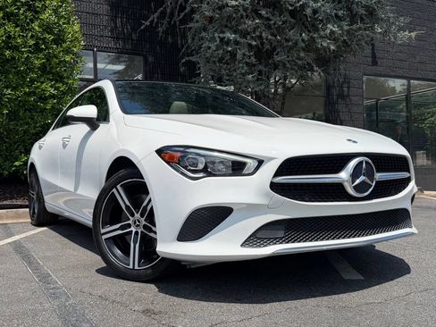 Used 2023 Mercedes-Benz CLA 250 w/ Premium Package image 9