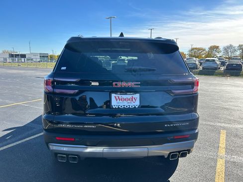 New 2026 GMC Acadia Elevation w/ Elevation Premium Package AWD/4WD image 9