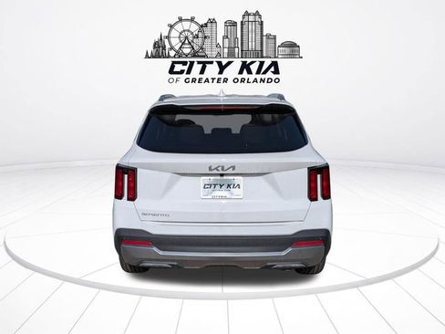 New 2026 Kia Sorento EX FWD image 5